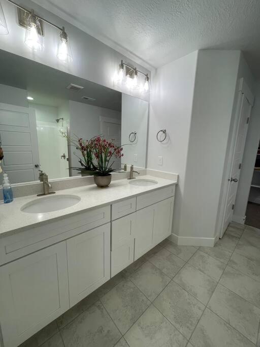 Вилла Brand New 3-Beds Stylish Entire House At Лихай Экстерьер фото